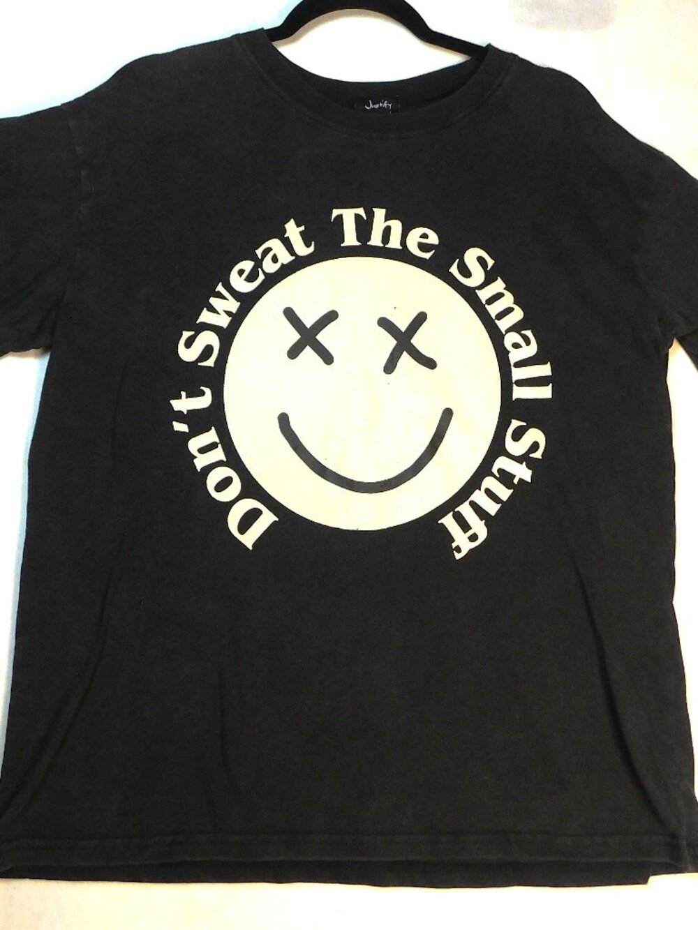 Justify Size M Front/Back Graphic T-Shirt Dark Gray Don't Sweat The Small Stuff